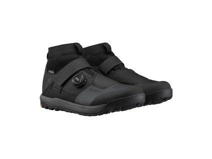 Tretry SHGE900GTX čierne (Veľkosť 38)